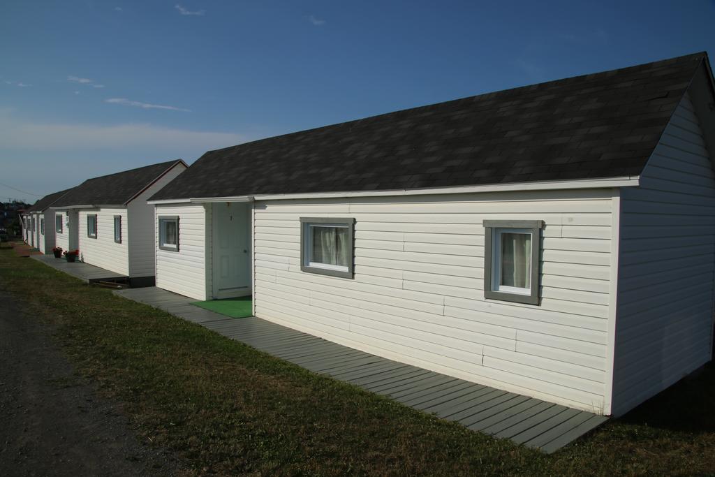 Les Cabines Sur Mer Cap-des-Rosiers Exteriör bild